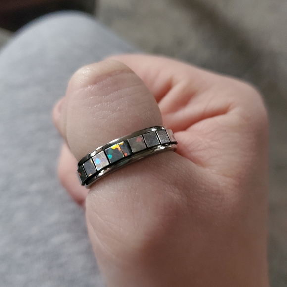 Silvery Opal Squares Stetement Ring Sz 9 - Picture 2 of 3